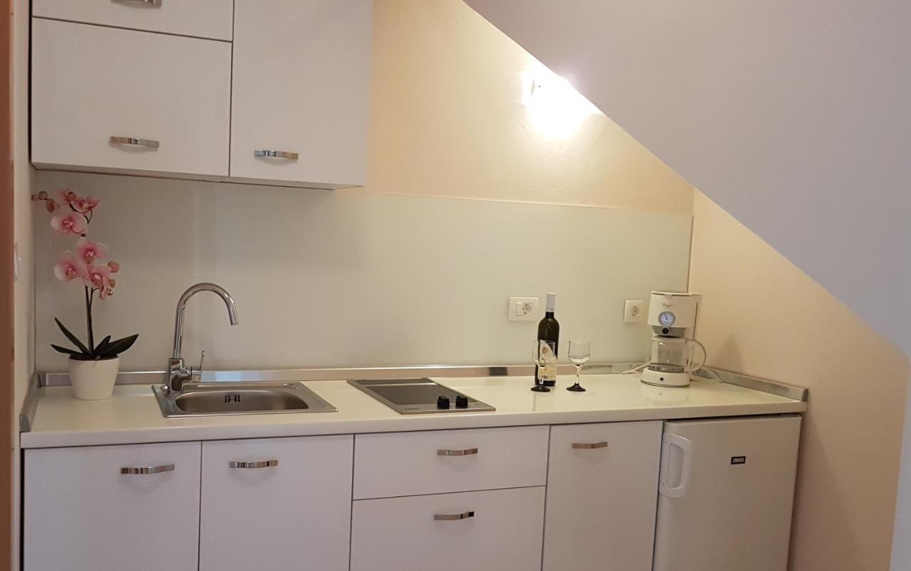 מאלינסקה Apartmani Diva מראה חיצוני תמונה