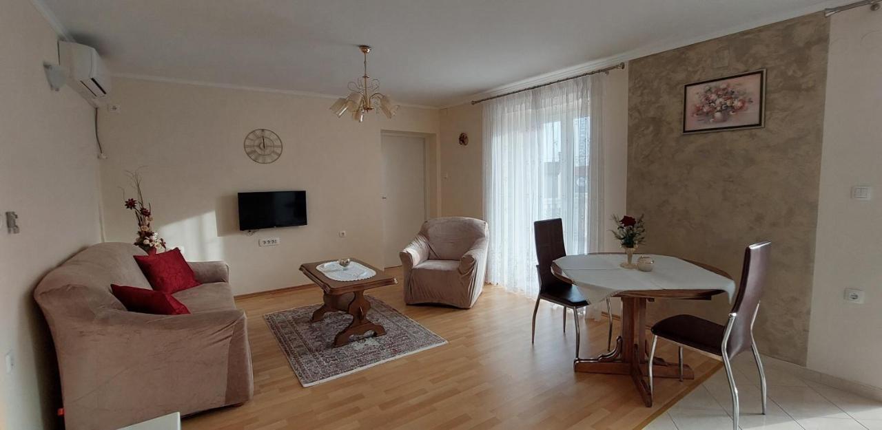 מאלינסקה Apartmani Diva מראה חיצוני תמונה